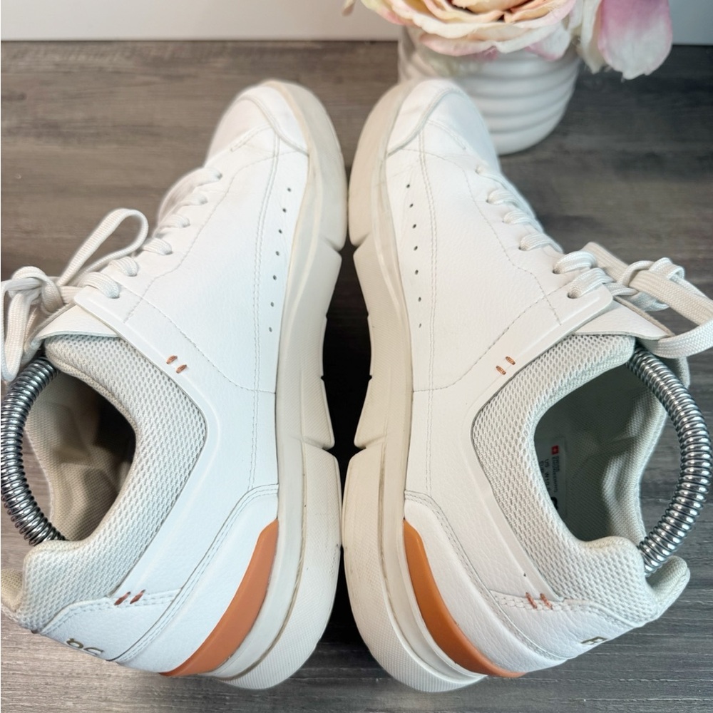 On Running The Roger Centercourt waterproof sneakers size 10.5 - Picture 6 of 8